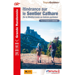 FFRP Itinérance sur le sentier Cathare.