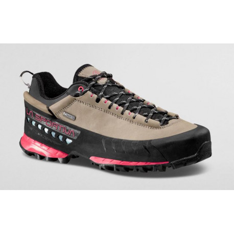 La Sportiva W's TX5 Low GTX.